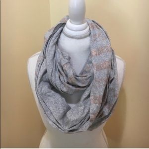 Heather Knit Foil Metallic Striped Infinity Rose